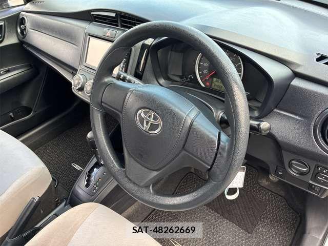 Toyota COROLLA AXIO 2016-06 7250187-14