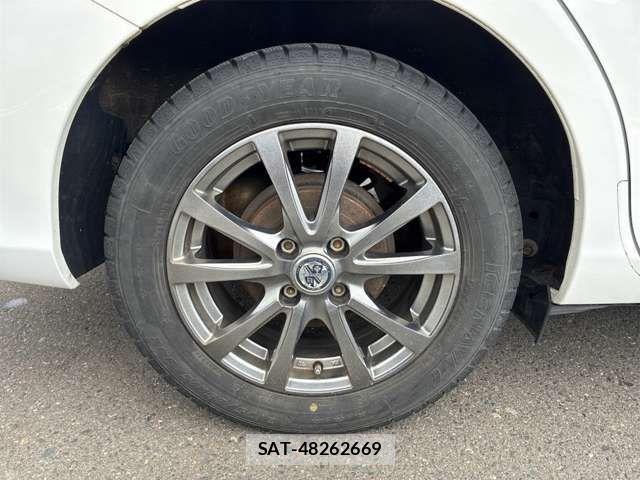 Toyota COROLLA AXIO 2016-06 7250187-16