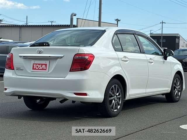 Toyota COROLLA AXIO 2016-06 7250187-20