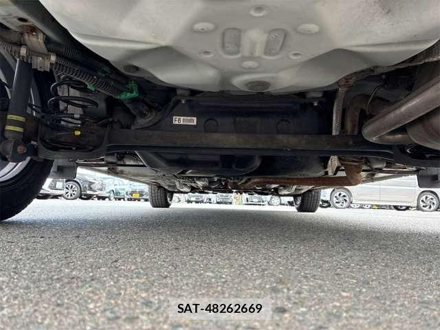 Toyota COROLLA AXIO 2016-06 7250187-22