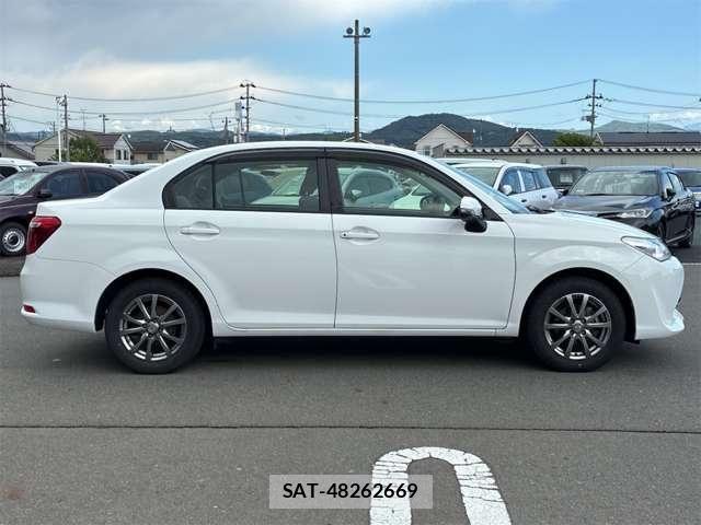 Toyota COROLLA AXIO 2016-06 7250187-24