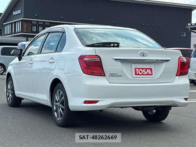 Toyota COROLLA AXIO 2016-06 7250187-26