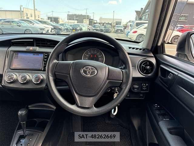Toyota COROLLA AXIO 2016-06 7250187-29
