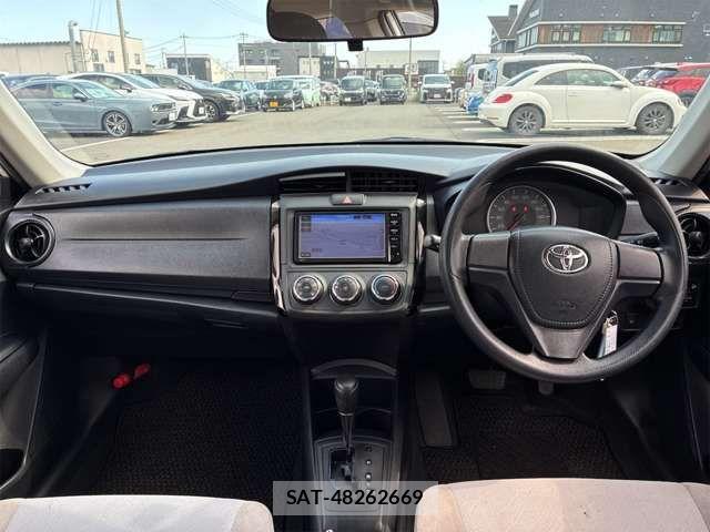 Toyota COROLLA AXIO 2016-06 7250187-4