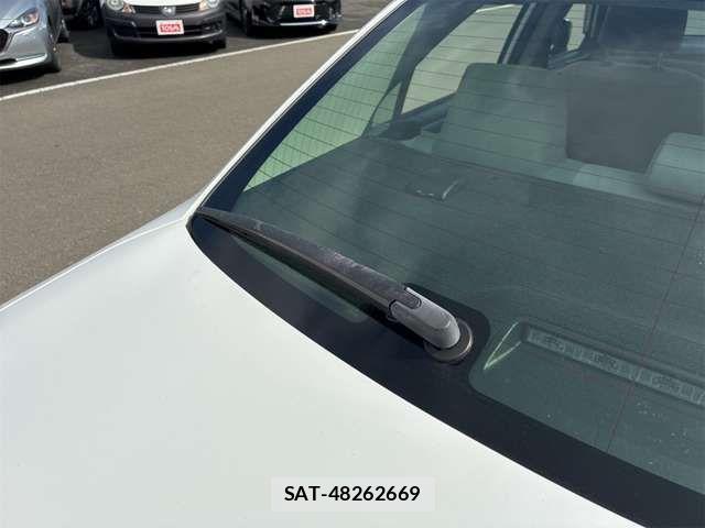 Toyota COROLLA AXIO 2016-06 7250187-8