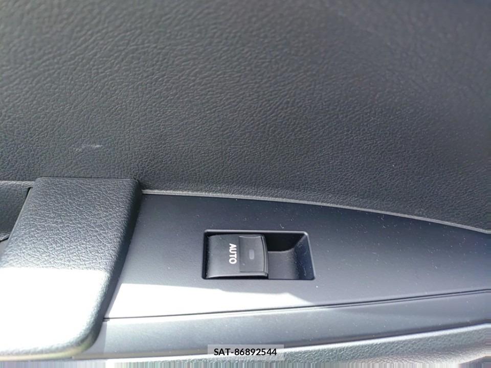 Toyota COROLLA AXIO 2019 7201998-11