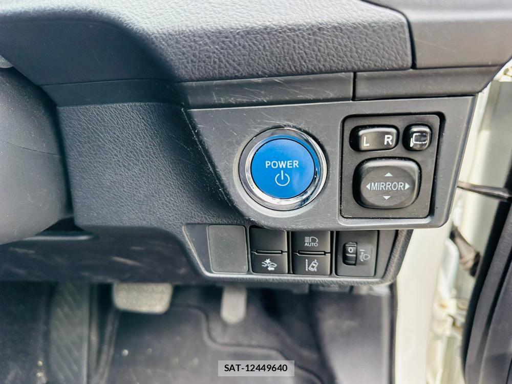 Toyota COROLLA AXIO 2020 7242612-16
