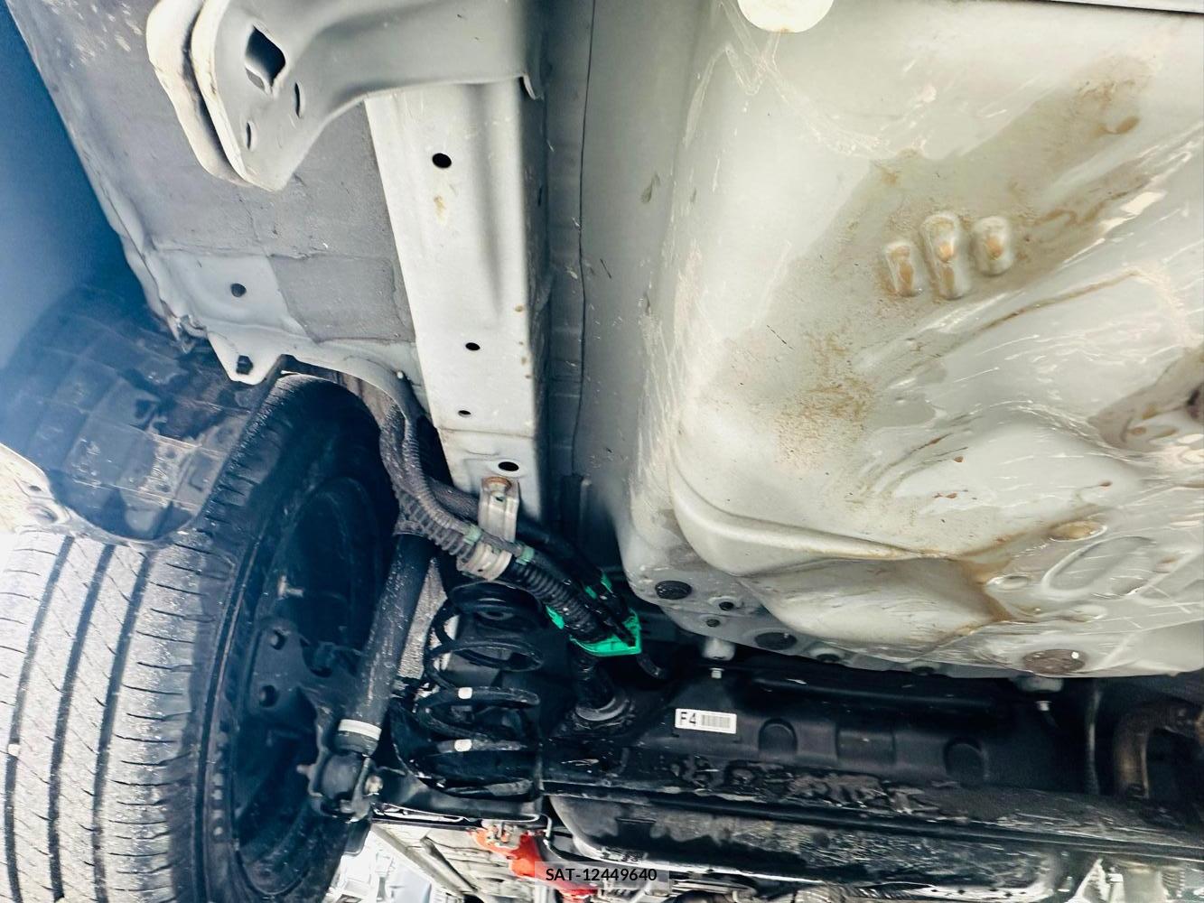 Toyota COROLLA AXIO 2020 7242612-35