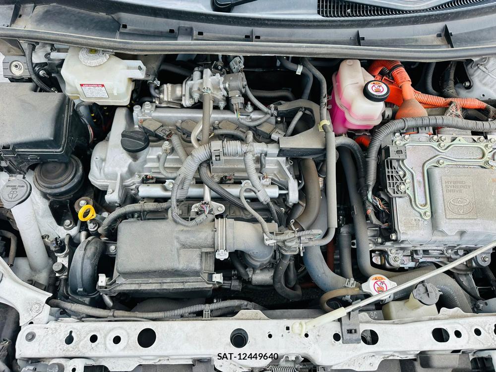 Toyota COROLLA AXIO 2020 7242612-38