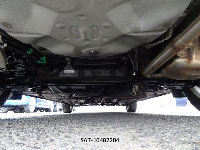 Toyota COROLLA AXIO 2013-06 7326276-11