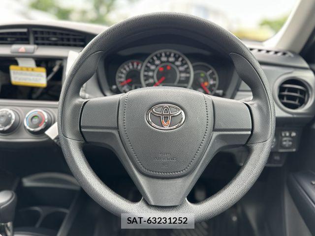 Toyota COROLLA AXIO 2025-10 7326274-6