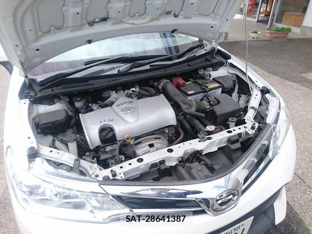 Toyota COROLLA AXIO 2018-06 7357193-17