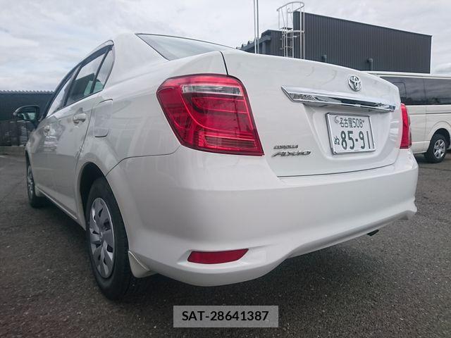 Toyota COROLLA AXIO 2018-06 7357193-2