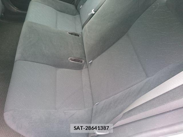 Toyota COROLLA AXIO 2018-06 7357193-7