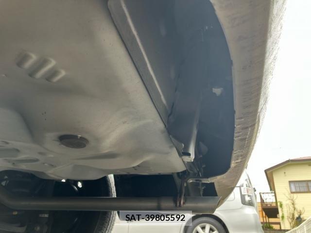 Toyota COROLLA AXIO 2013-06 7357192-12
