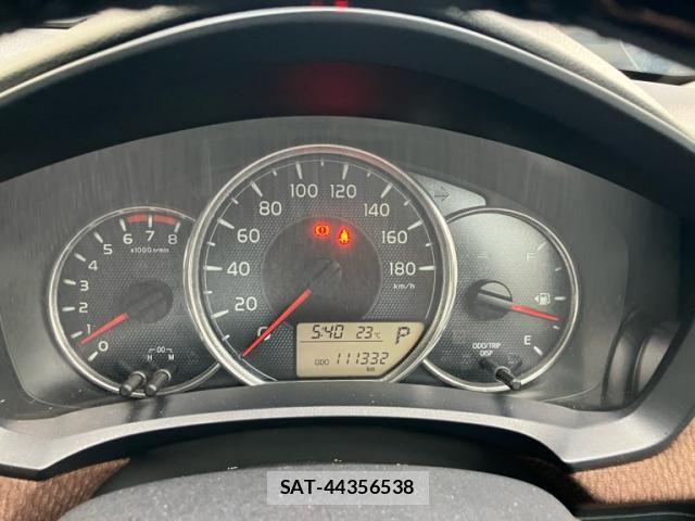 Toyota COROLLA AXIO 2012-06 7357195-17