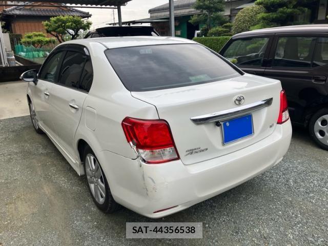 Toyota COROLLA AXIO 2012-06 7357195-3