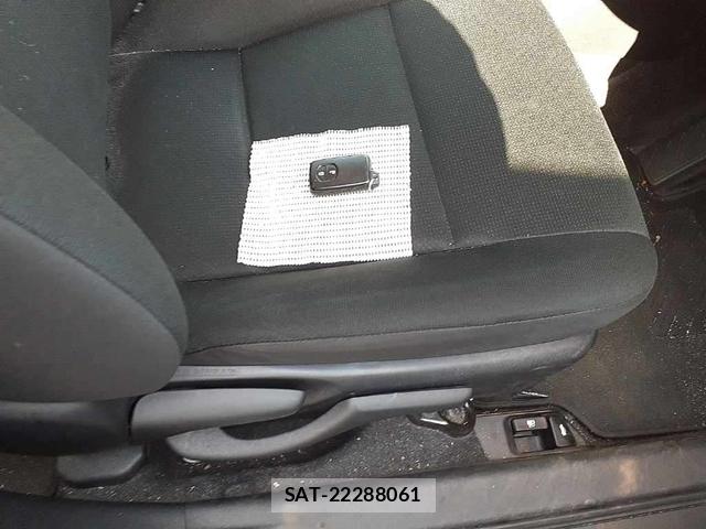 Toyota COROLLA AXIO 2020-08 7351402-8