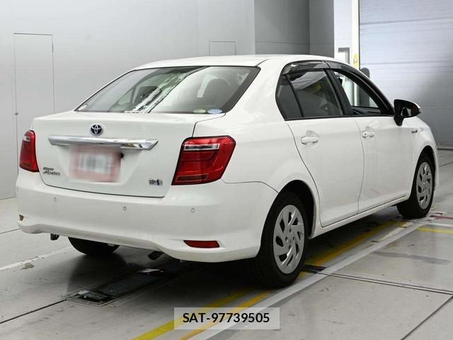 Toyota COROLLA AXIO 2020-06 7351403-2