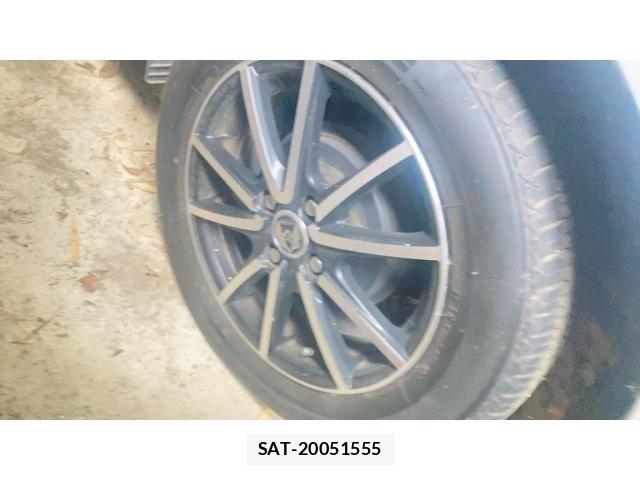 Toyota COROLLA AXIO 2010-05 7357194-3