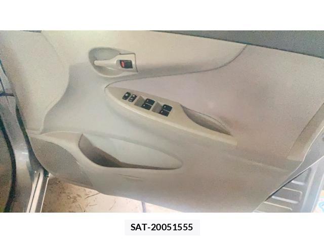 Toyota COROLLA AXIO 2010-05 7357194-8