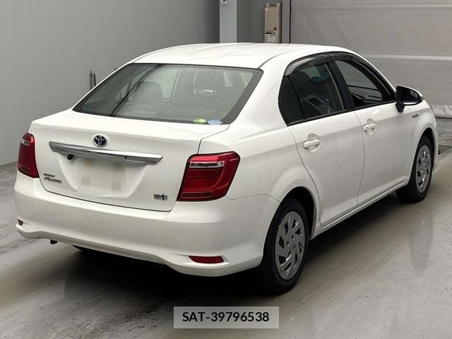Toyota COROLLA AXIO 2019-04 7400689-1