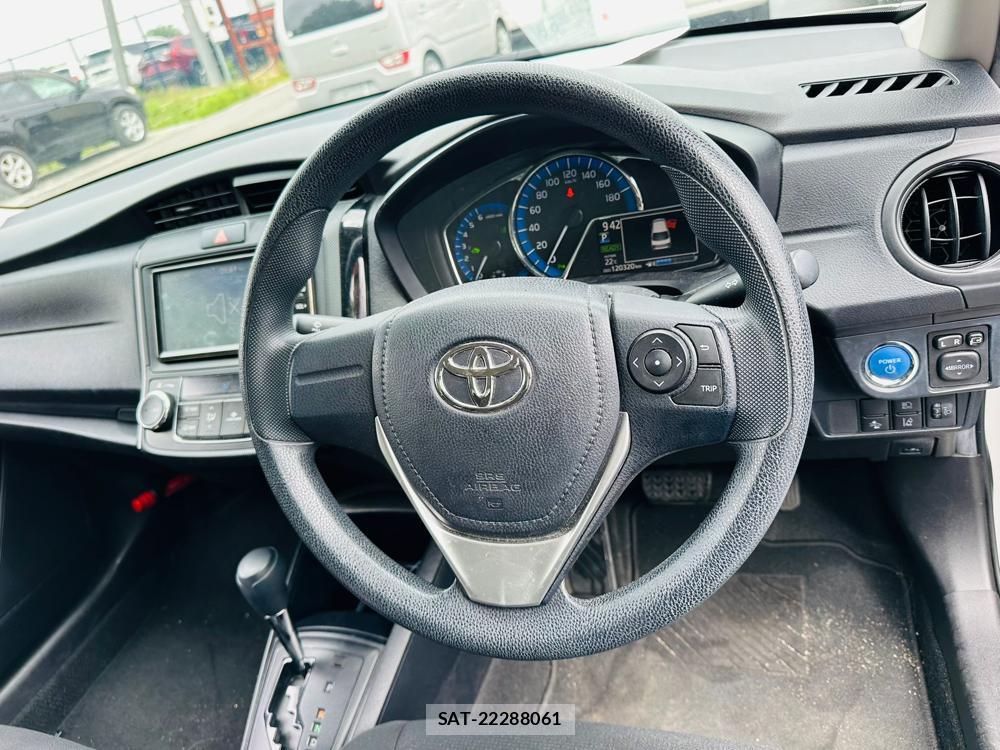 Toyota COROLLA AXIO 2020-08 7351402-14