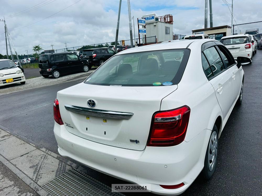 Toyota COROLLA AXIO 2020-08 7351402-4