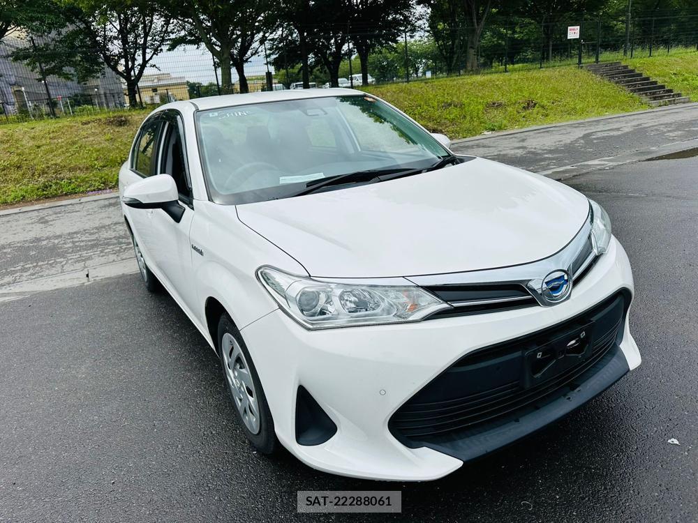 Toyota COROLLA AXIO 2020-08 7351402-6