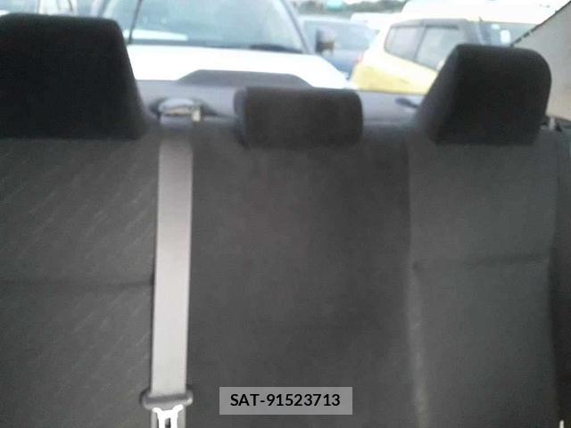 Toyota COROLLA AXIO 2019-02 7489160-8