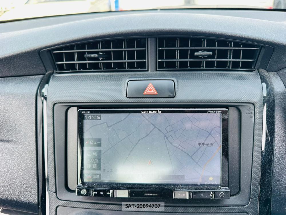 Toyota COROLLA AXIO 2019-06 7400690-18