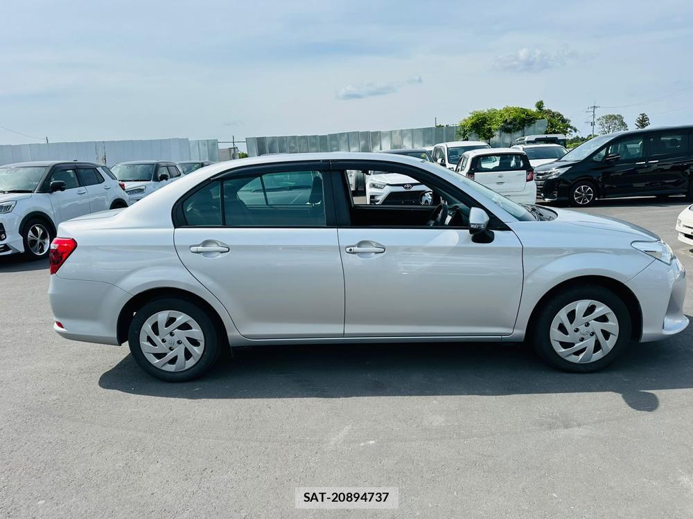 Toyota COROLLA AXIO 2019-06 7400690-5