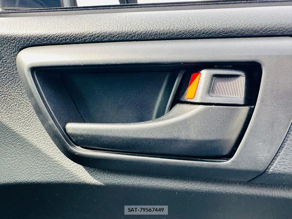 Toyota COROLLA AXIO 2019-06 7369167-21