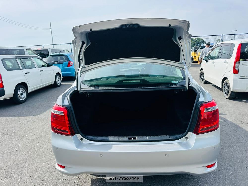 Toyota COROLLA AXIO 2019-06 7369167-26