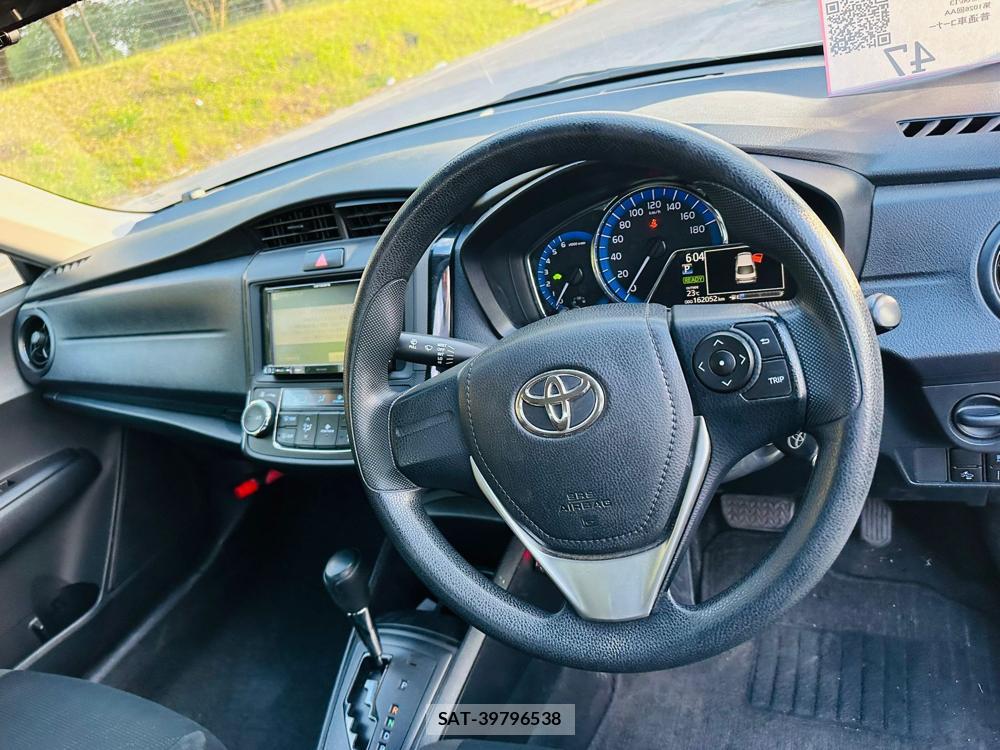 Toyota COROLLA AXIO 2019-04 7400689-14
