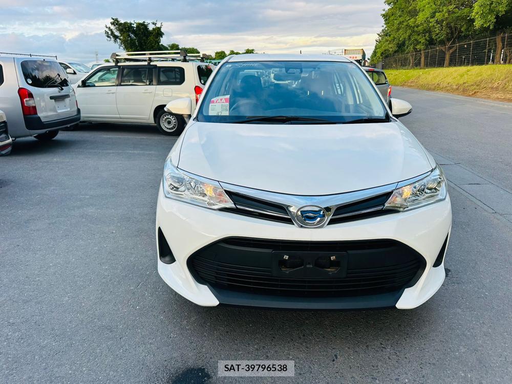 Toyota COROLLA AXIO 2019-04 7400689-7