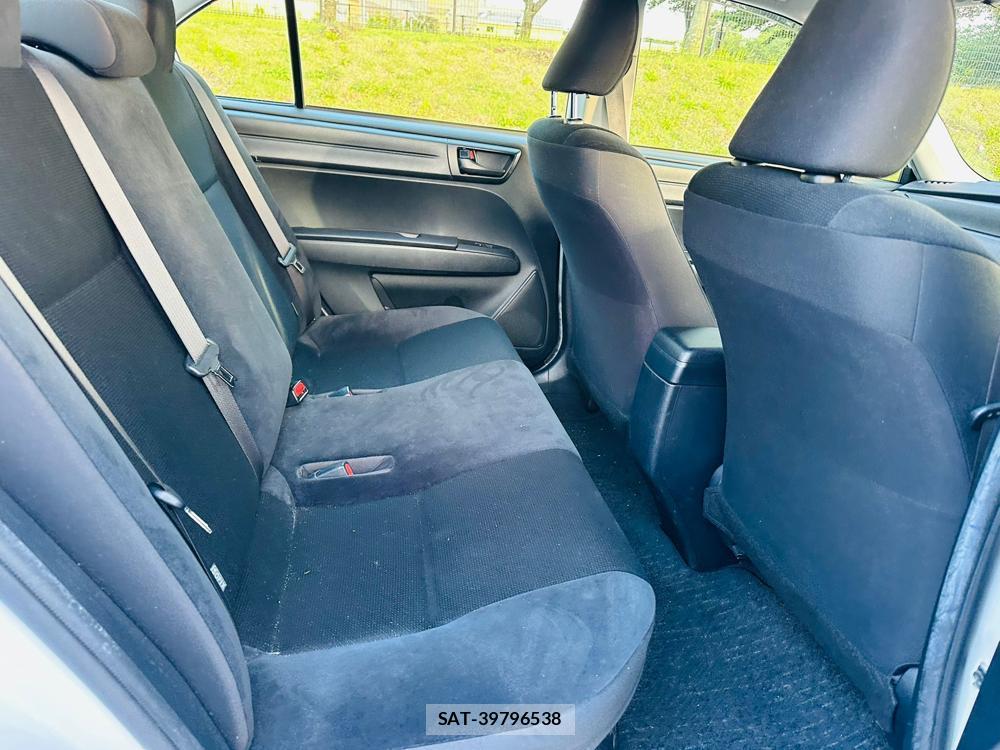 Toyota COROLLA AXIO 2019-04 7400689-8