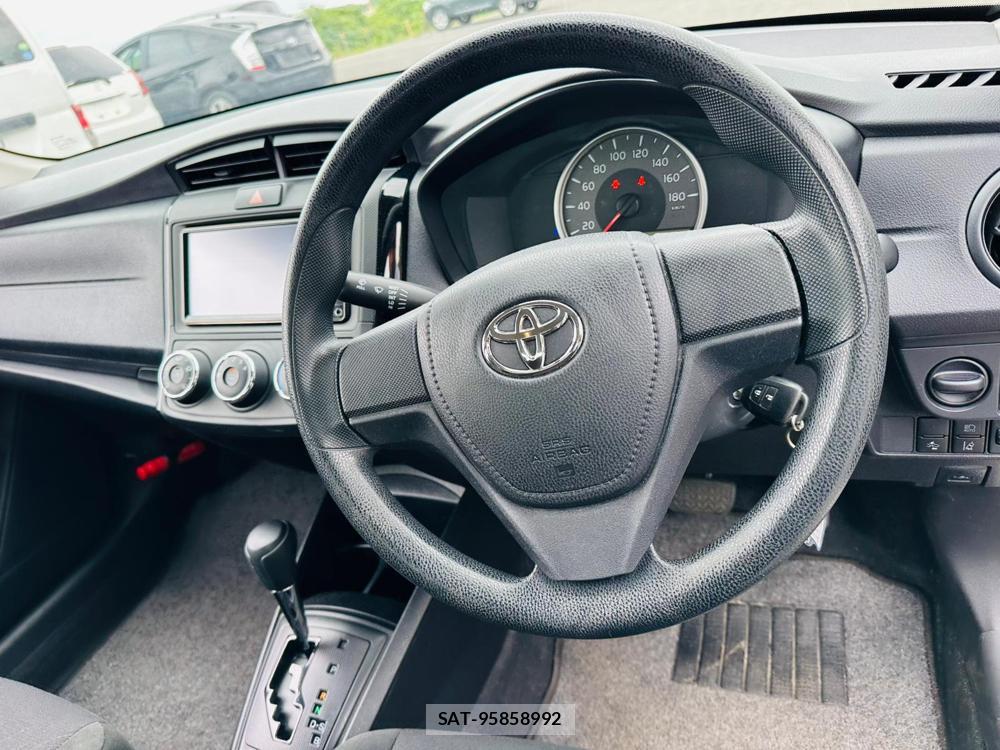 Toyota COROLLA AXIO 2019 7242614-14