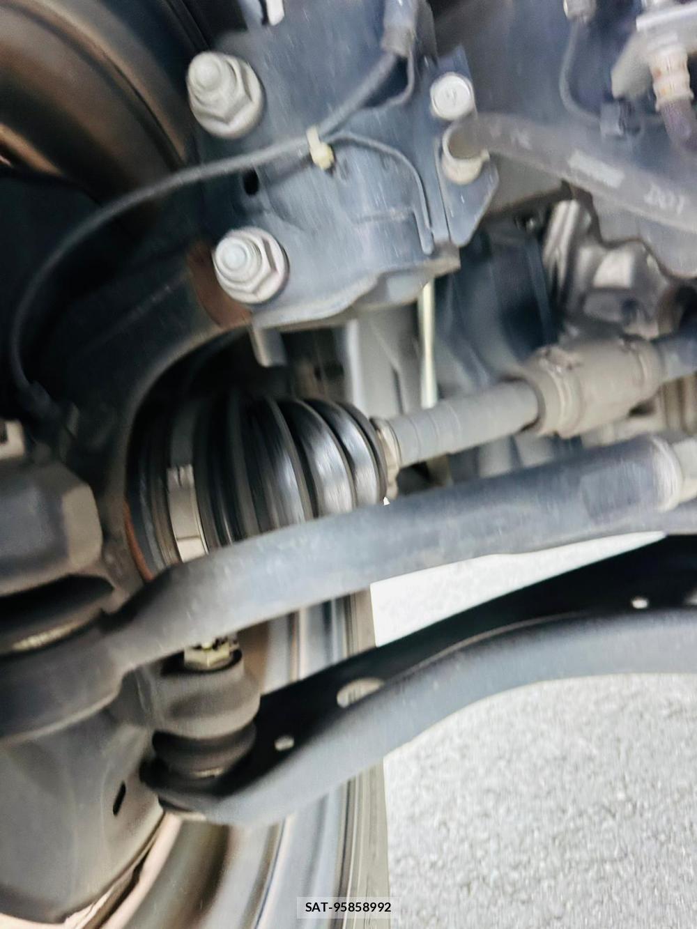 Toyota COROLLA AXIO 2019 7242614-33