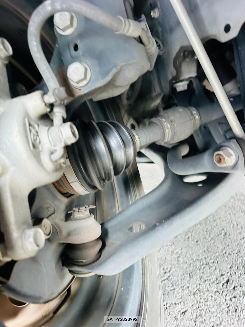 Toyota COROLLA AXIO 2019 7242614-34