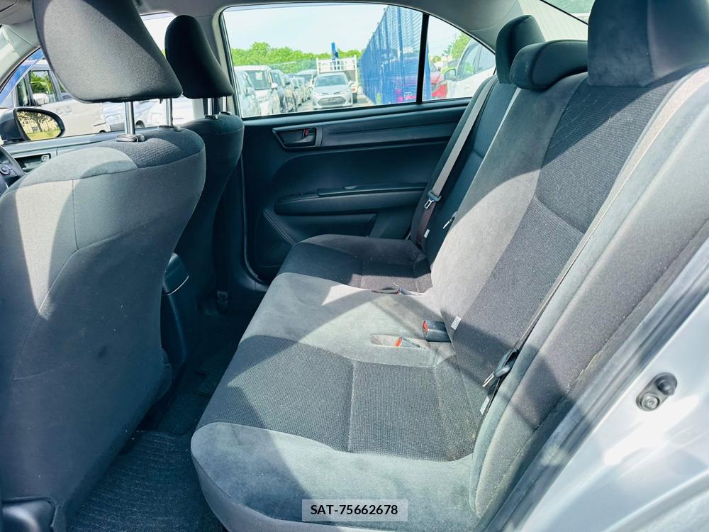 Toyota COROLLA AXIO 2019-06 7369166-9