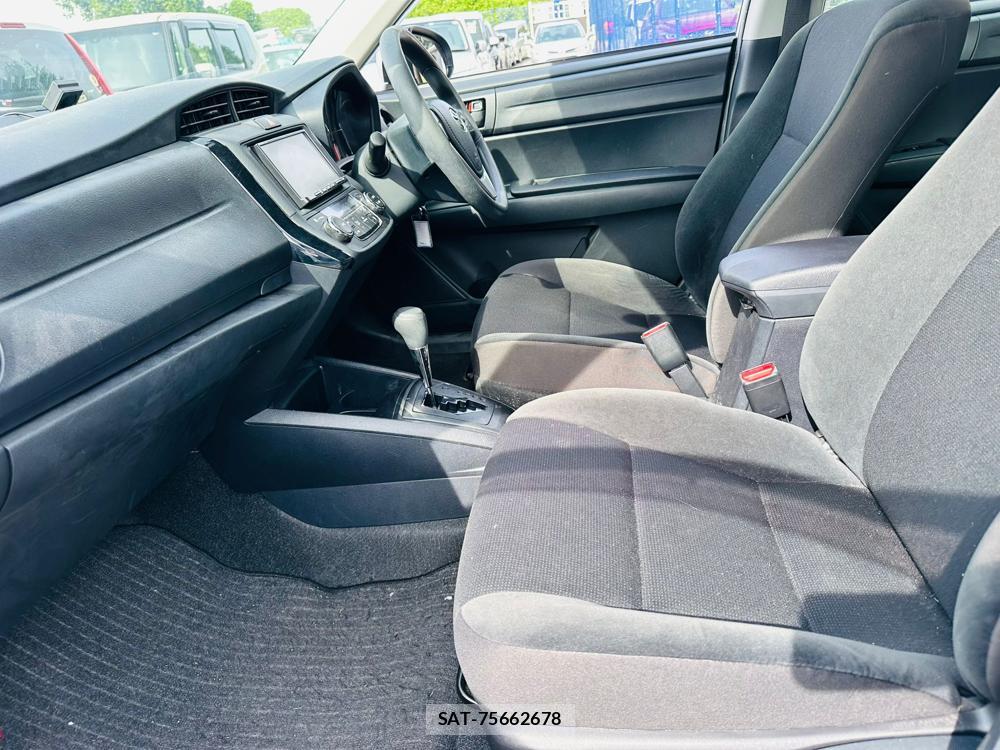 Toyota COROLLA AXIO 2019-06 7369166-10