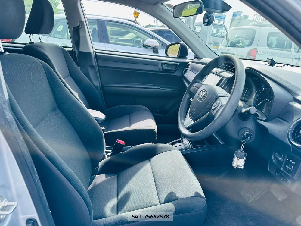 Toyota COROLLA AXIO 2019-06 7369166-11