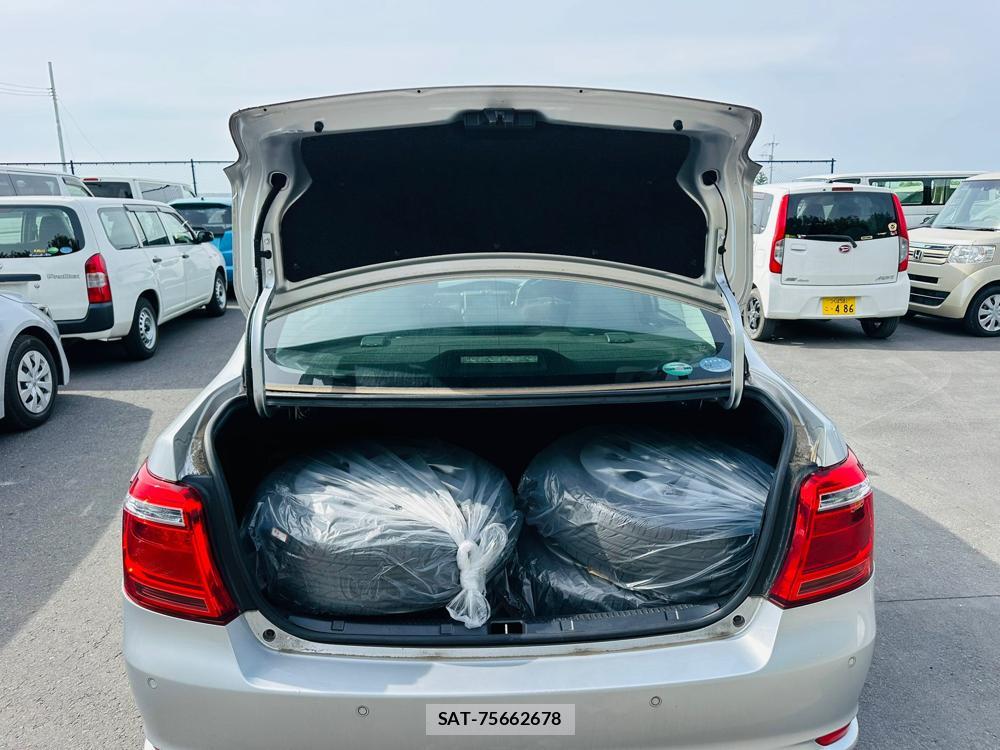 Toyota COROLLA AXIO 2019-06 7369166-26
