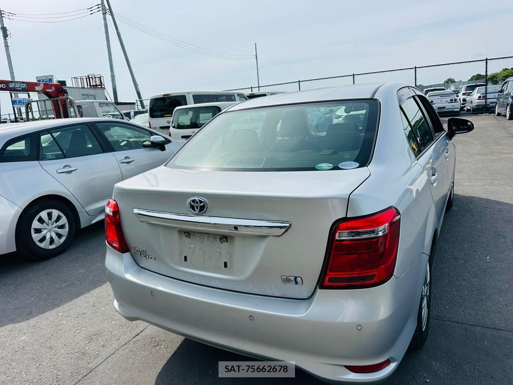 Toyota COROLLA AXIO 2019-06 7369166-4