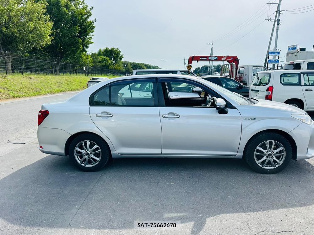 Toyota COROLLA AXIO 2019-06 7369166-5