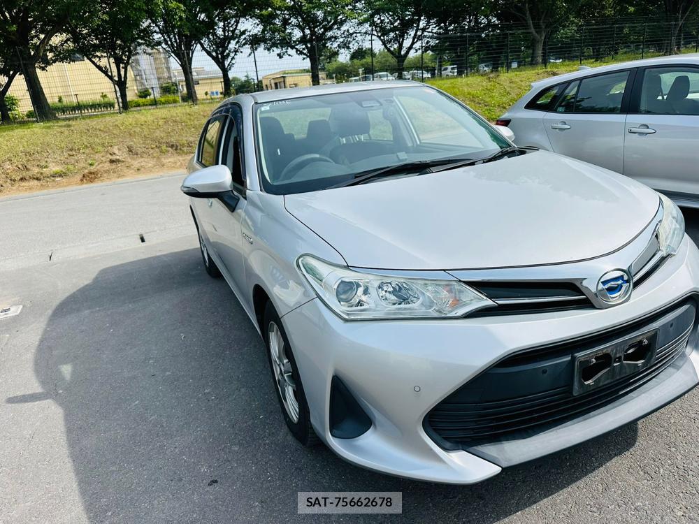 Toyota COROLLA AXIO 2019-06 7369166-6