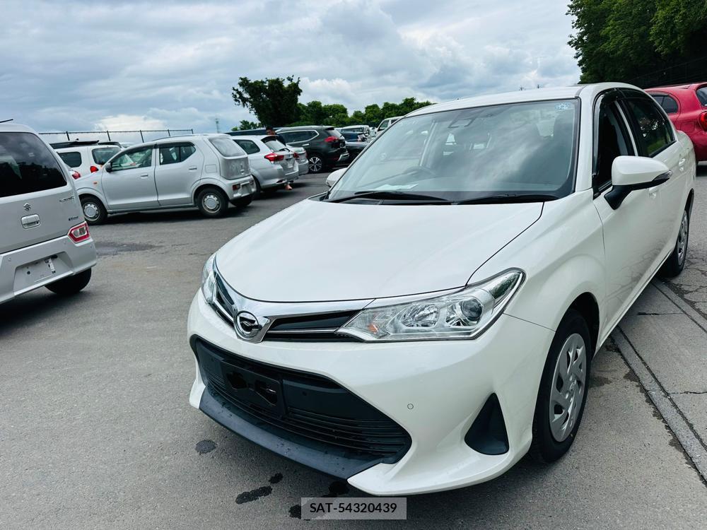 Toyota COROLLA AXIO 2019-01 7351405-0