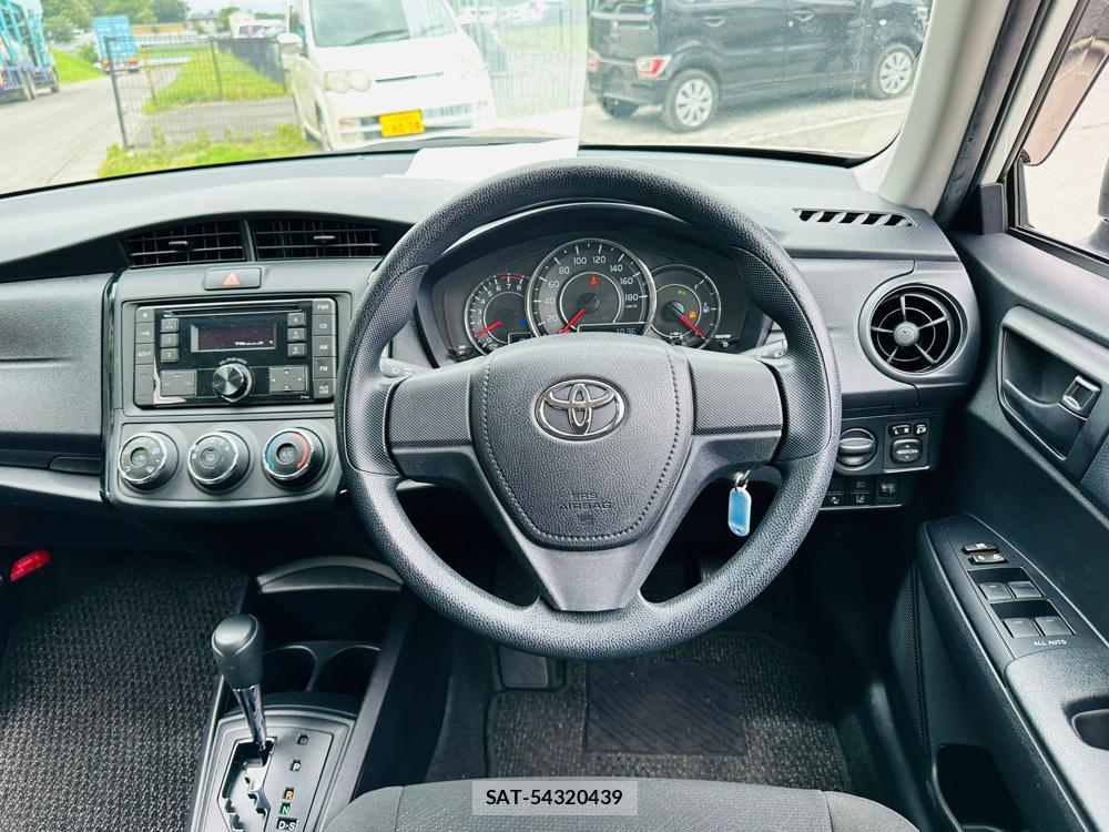 Toyota COROLLA AXIO 2019-01 7351405-13