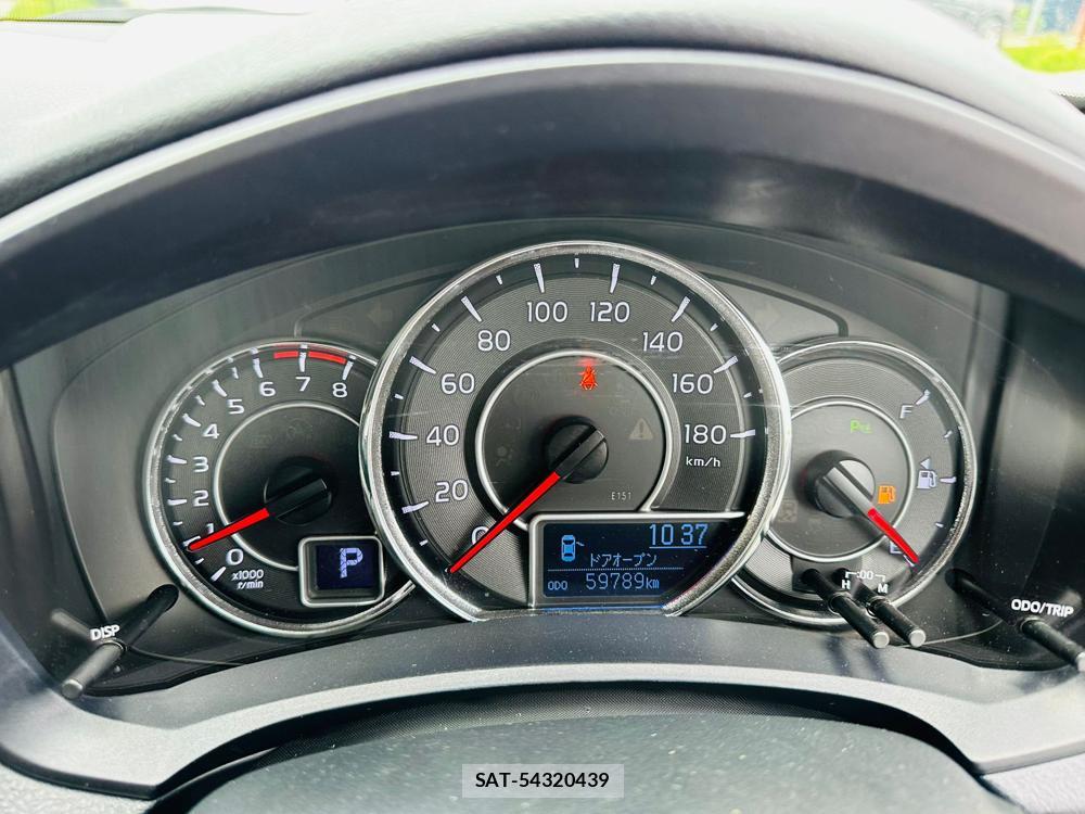 Toyota COROLLA AXIO 2019-01 7351405-15